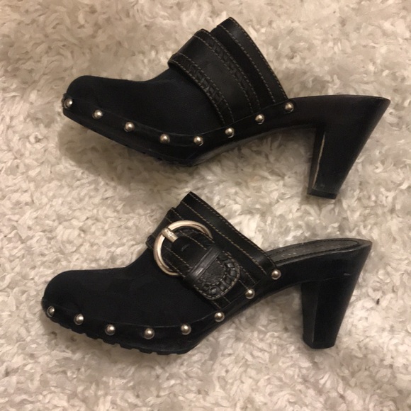 Beautiful coach clogs - Picture 3 of 7